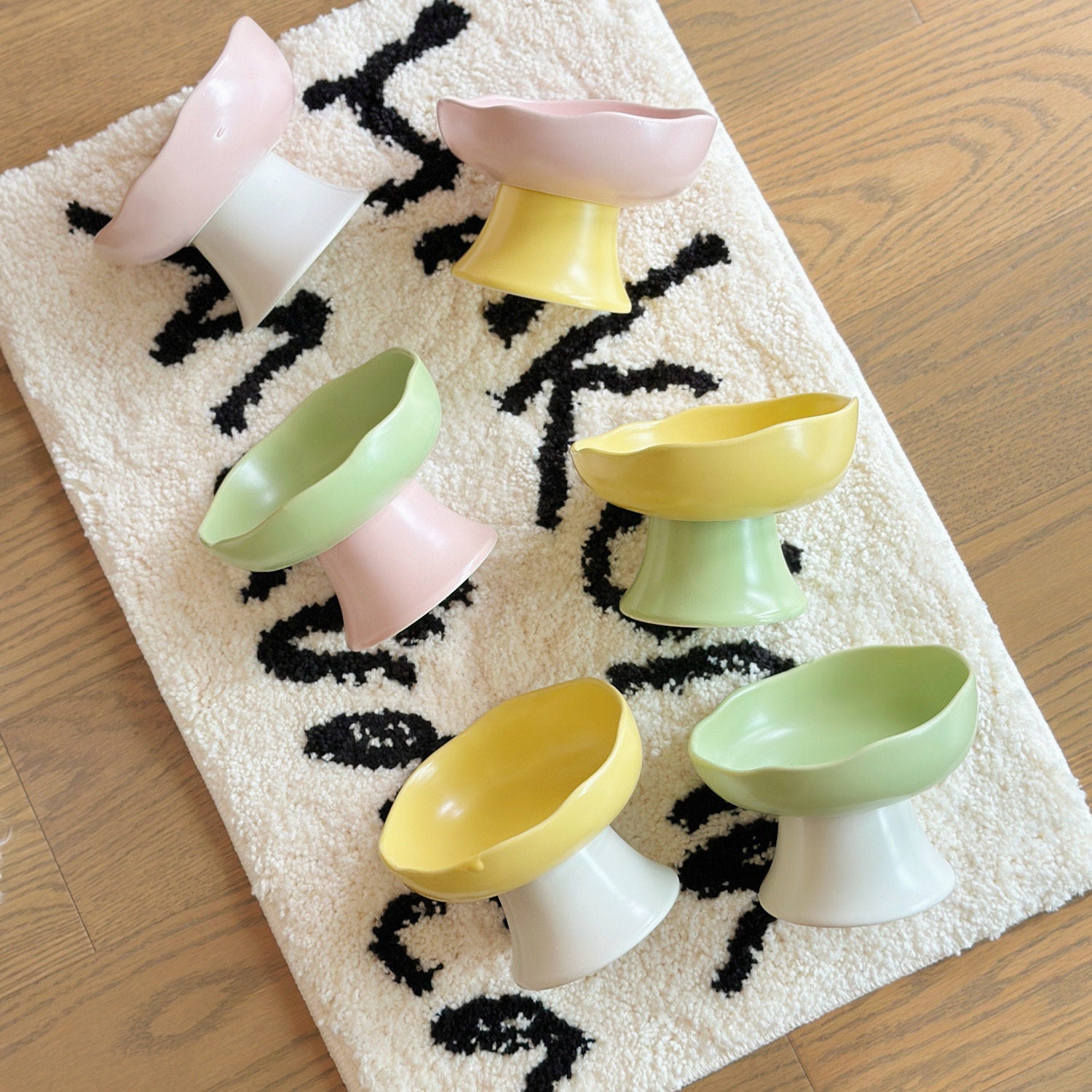 Elevated Ceramic Pet Bowl 250ml – Underglaze Raised Cat & Small Dog