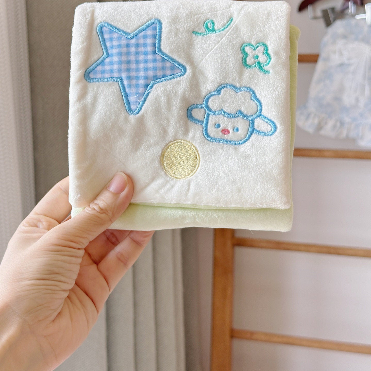 Dog Snuffle Book Toy – Interactive Treat Puzzle with Crinkle & Chew Features