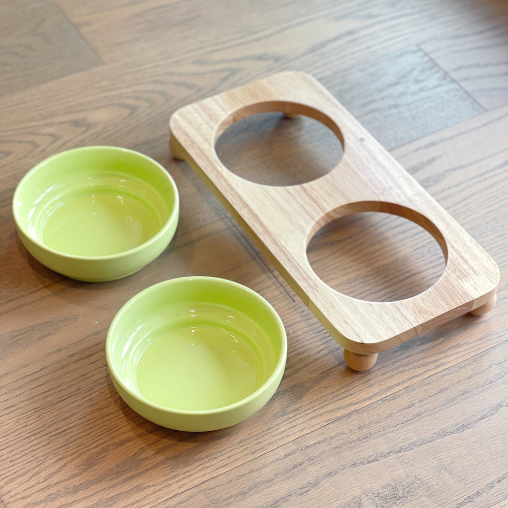 Elevated Ceramic Pet Bowl with Wooden Stand for Cats & Small Dogs – Wide Mouth Design