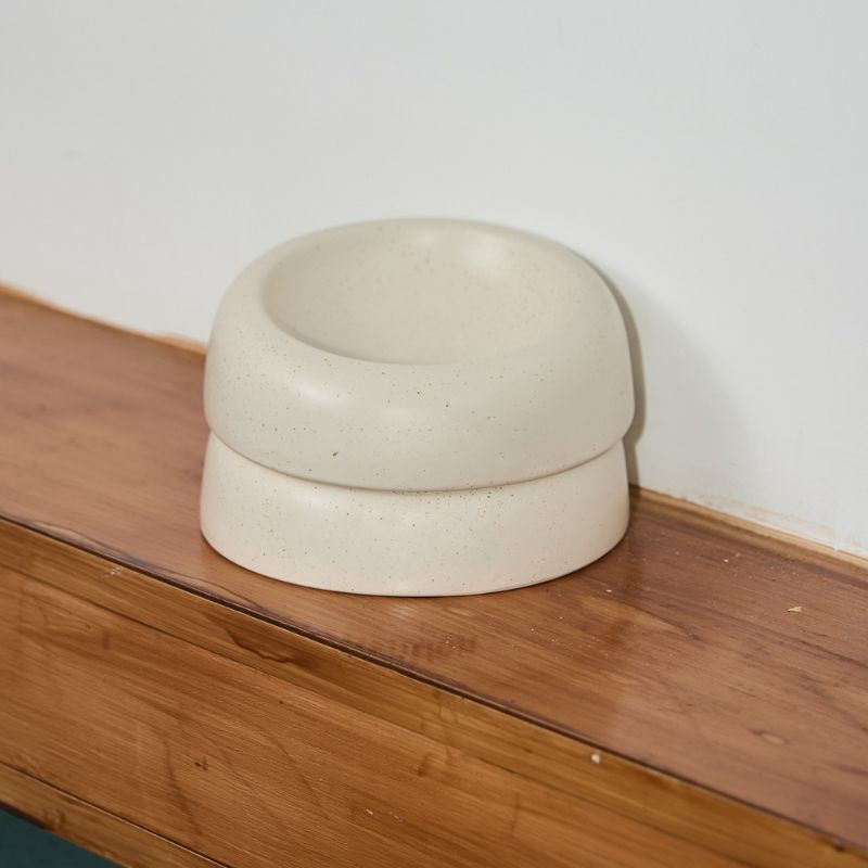 Minimalist Speckled Glaze Angled Ceramic Pet Bowl – Anti-Tip Neck-Friendly Bowl for Cats & Dogs