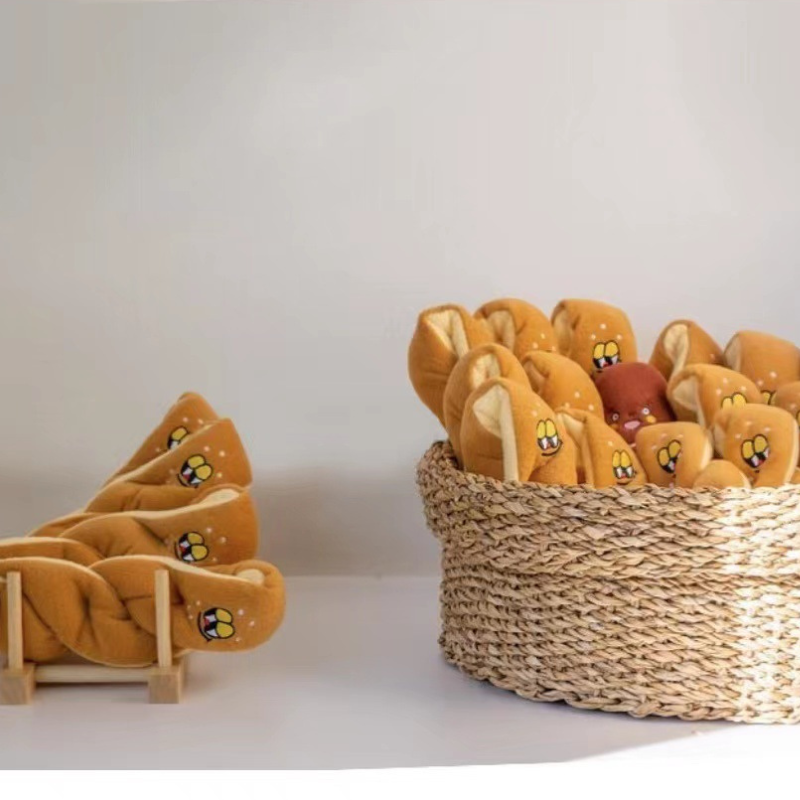 Dog Treat Hiding Toy – Sniffing & Foraging Enrichment Toy for Dogs 1pcs