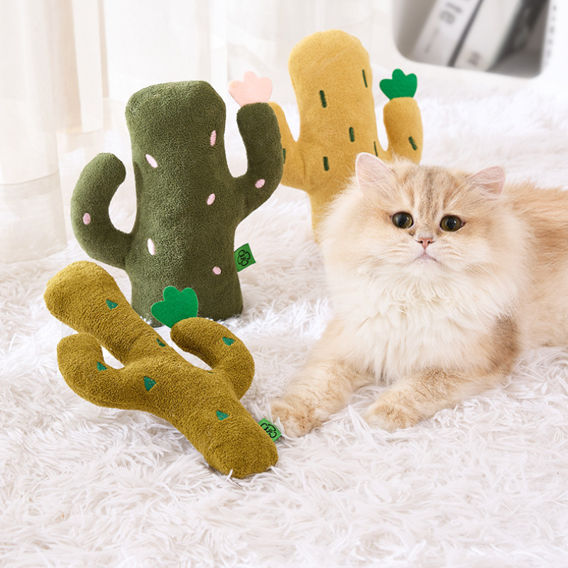 Catnip Plush Toy with Crinkle Paper & Squeaker – Interactive Cat Toy