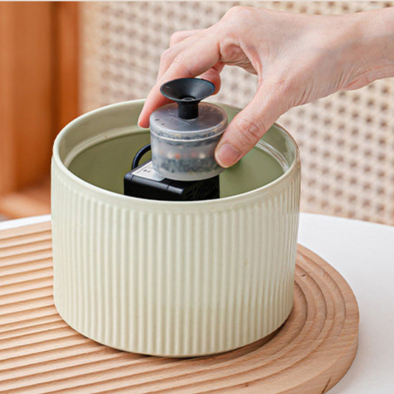 Ceramic Automatic Pet Water Fountain – 1000ml Quiet Drinking Fountain for Cats & Small Dogs