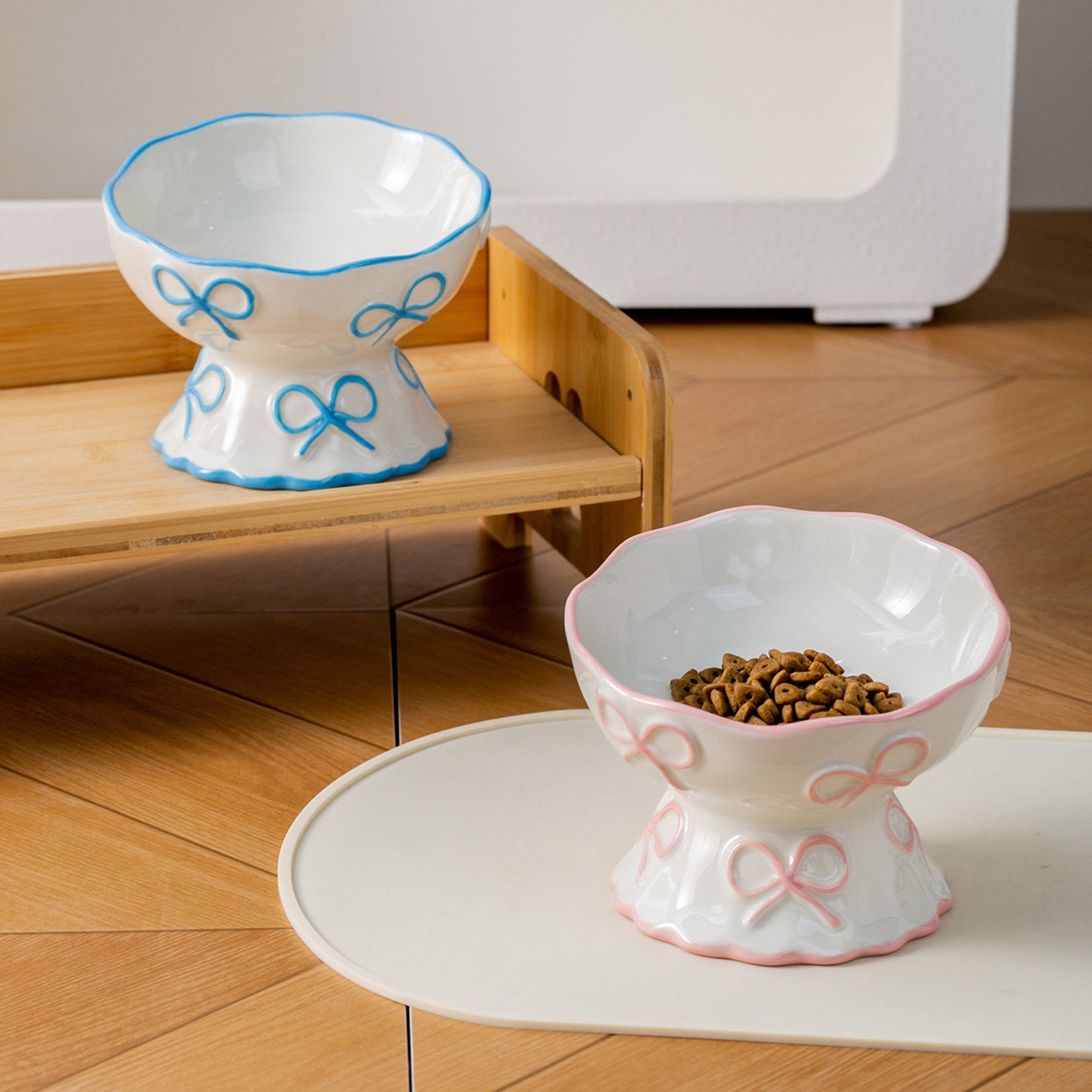 Elevated Ceramic Cat Bowl for Cats & Small Dogs – Raised Pet Food Bowl