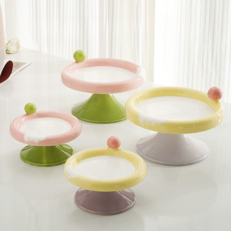 Ice Cream Shaped Elevated Ceramic Cat Bowl – Shallow Dish for Kitten Wet Food & Treats