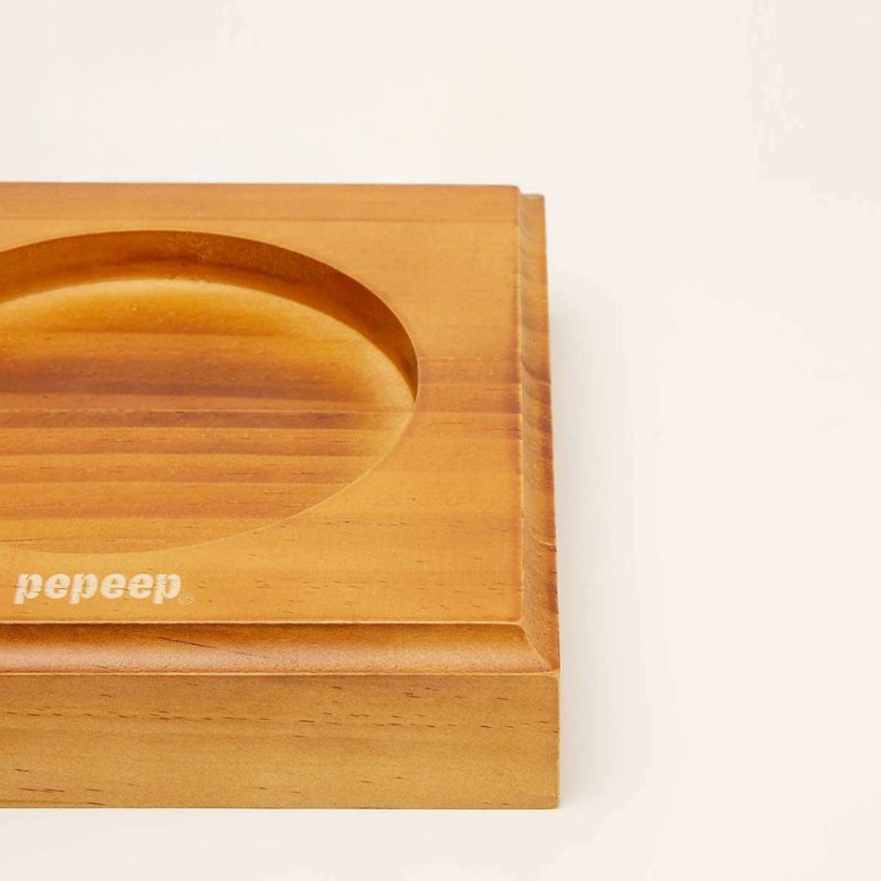 Ceramic Pet Bowl with Stand – Modern Feeding Furniture for Cats & Small Dogs