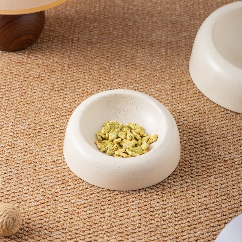 Minimalist Speckled Glaze Angled Ceramic Pet Bowl – Anti-Tip Neck-Friendly Bowl for Cats & Dogs